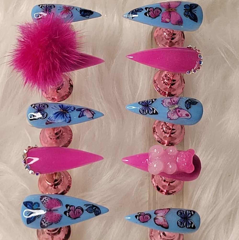 Acrylic press on nails - Picture 1 of 6